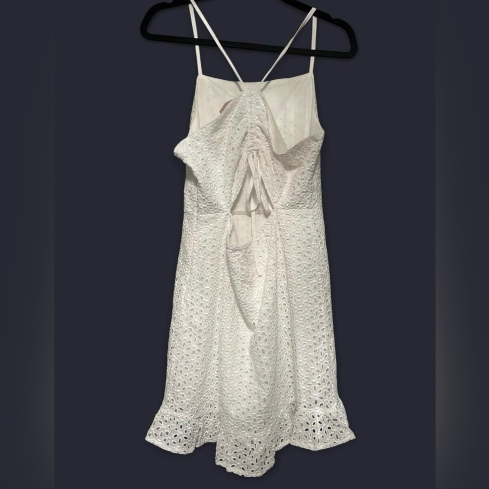 WILLOW & ROOT WHITE EYELET MINI DRESS - Picture 3 of 4